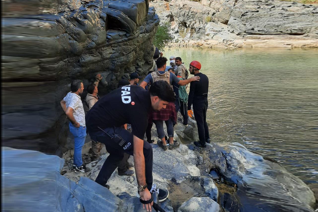 Siirt Üniversitesi Arama Kurtarma Ekibi Arama- Tarama Çalışmalarına katıldı
